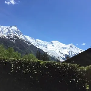  Appartement Au Calme Avec Jardin Et Vue Mont-blanc France